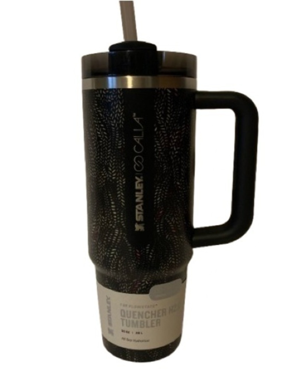 NWT. STANLEY x Calia 30 oz Flowstate Quencher H2.0 Tumbler Black Serpent